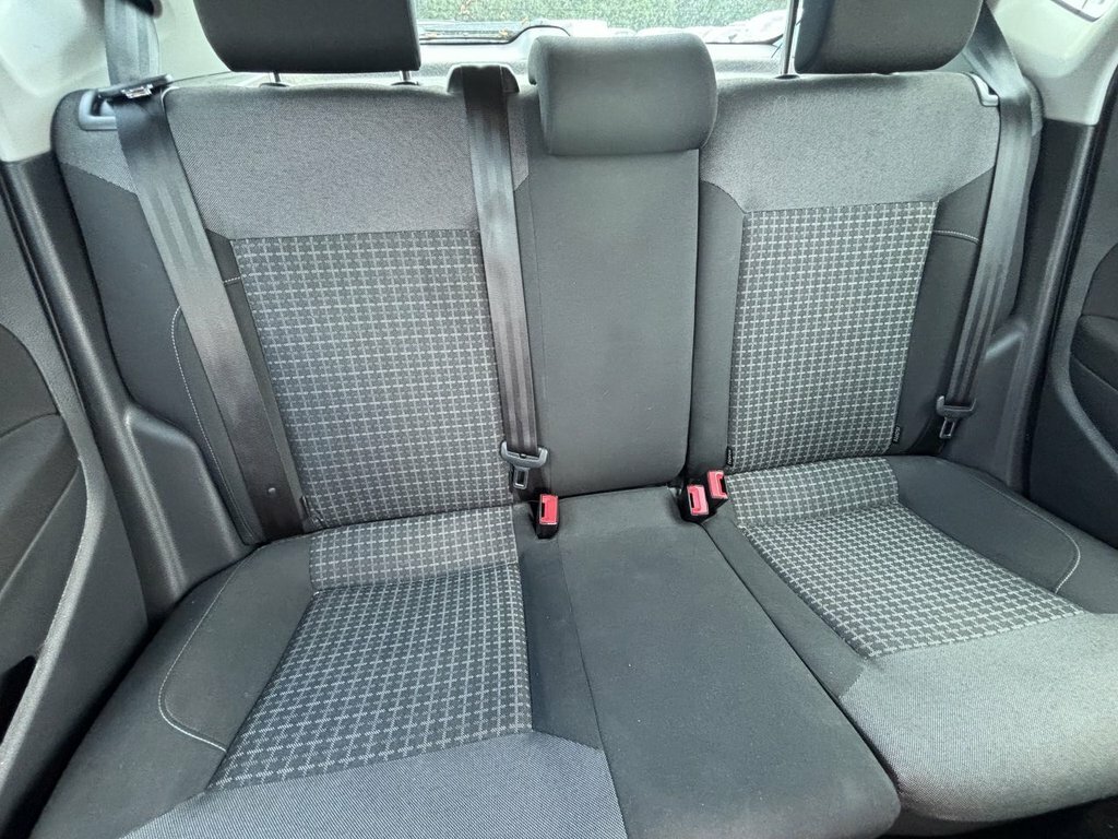 Volkswagen Polo 1.0 Beats 74 Black #7