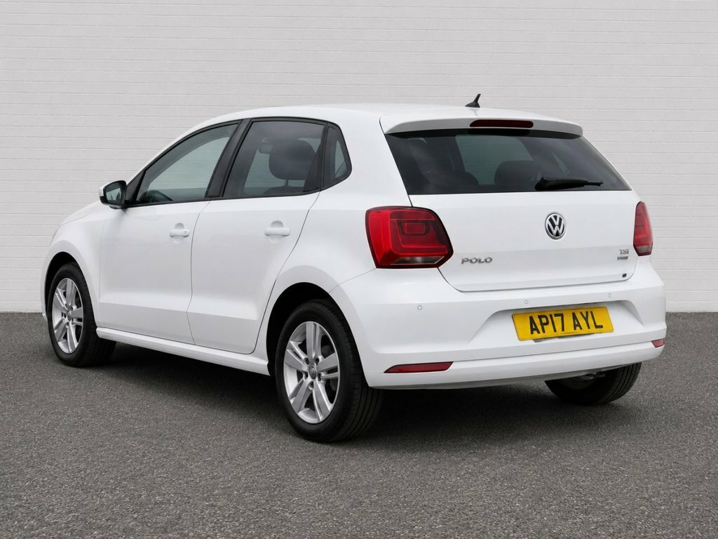 Volkswagen Polo 1.0 Beats 74 Black #3