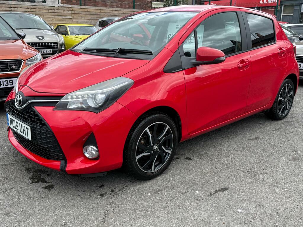 Toyota Yaris Sport Red #6