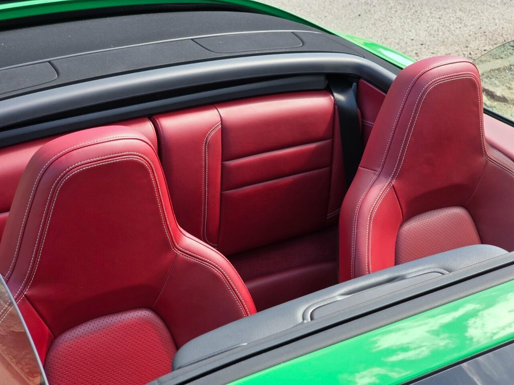 Porsche 911 992 Turbo S Pdk Euro 6 Green #25