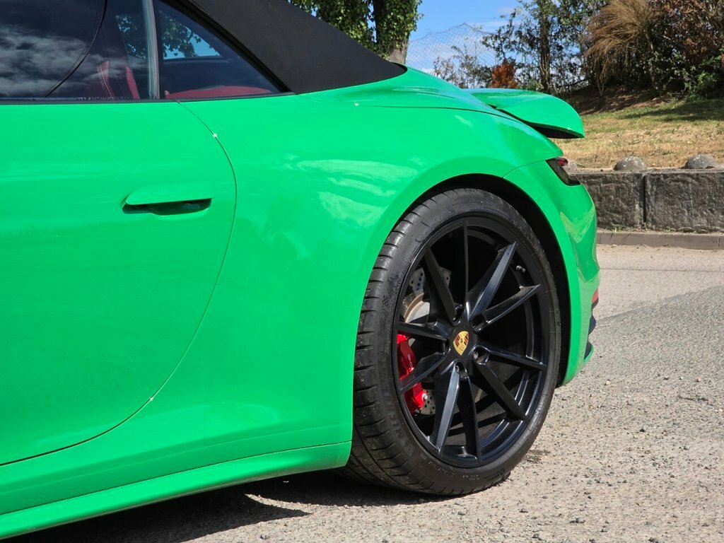 Porsche 911 992 Turbo S Pdk Euro 6 Green #61