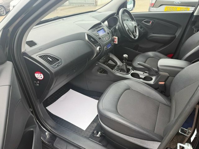 Hyundai Ix35 Suv 1.6 Gdi Se Euro 5 201564 Grey #8