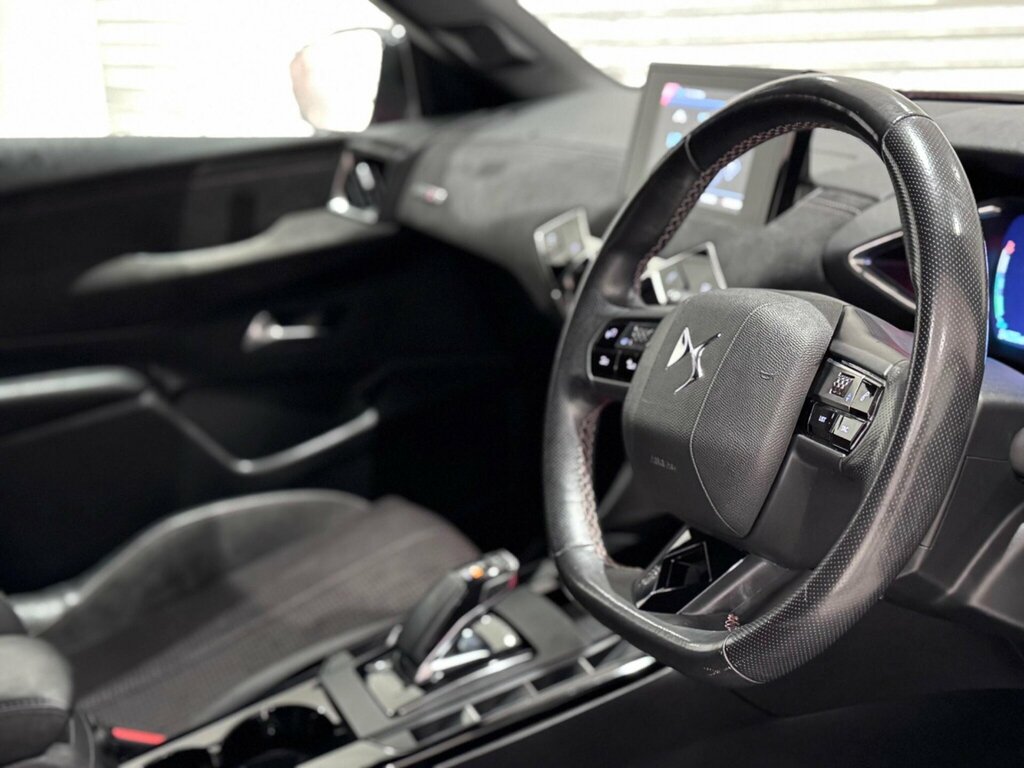 DS DS 3 Crossback Crossback 1.5 Bluehdi Prestige Crossback Euro 6 S Red #13