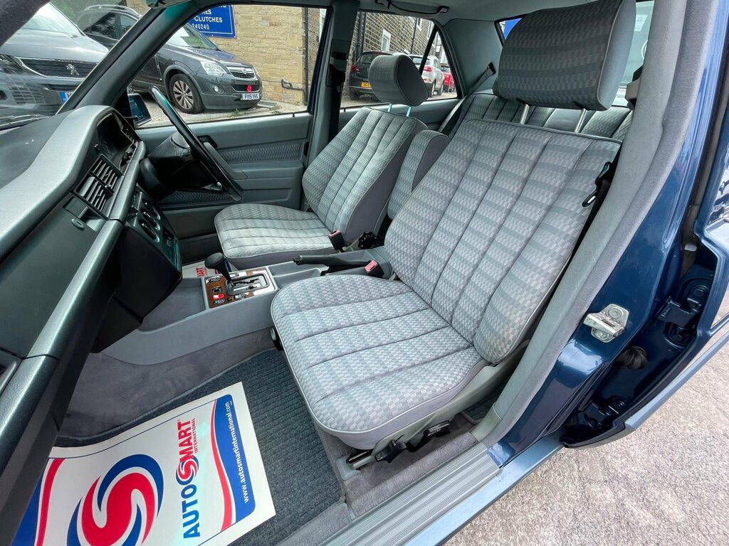 Mercedes-Benz 190 1.8L E 1.8 Brown #18