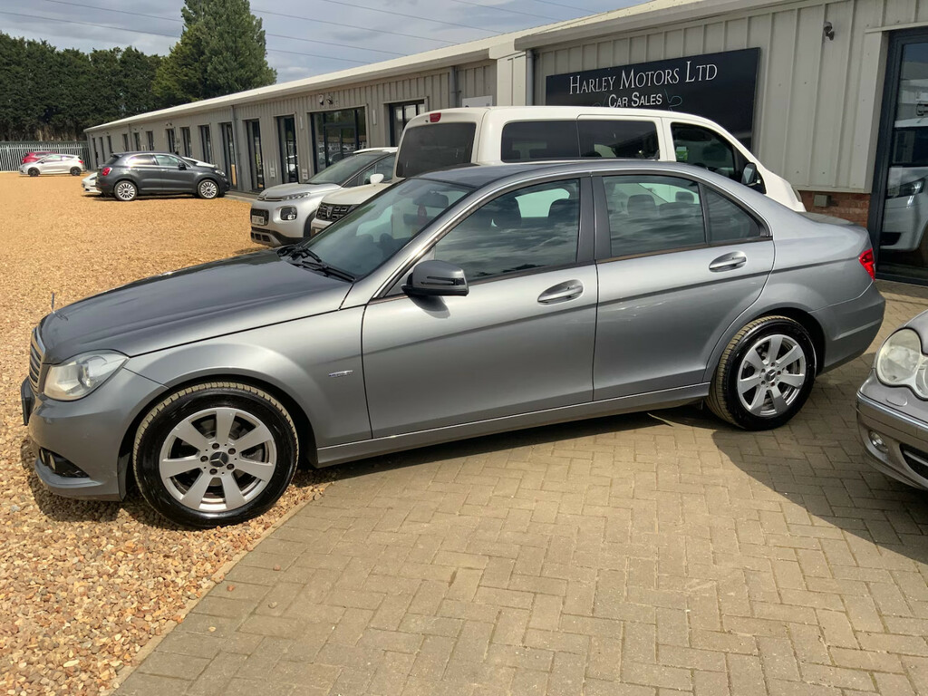 Mercedes-Benz C Class C220 Cdi Blueefficiency Se Edition 125 Sa Silver #2