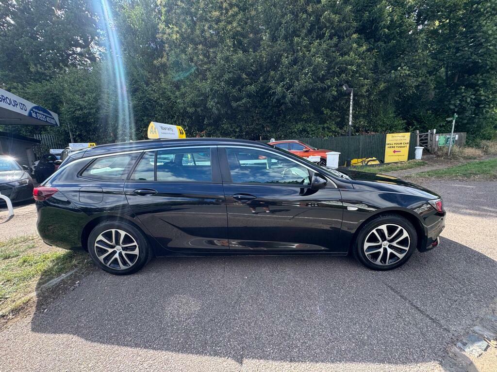 Vauxhall Insignia 1.6 Turbo D Blueinjection Design Nav Sports Tourer Black #6