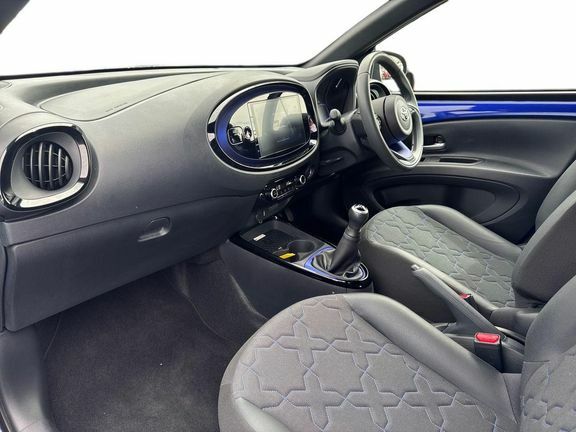 Toyota Aygo X Exclusive Manual PG73YEE Blue #5