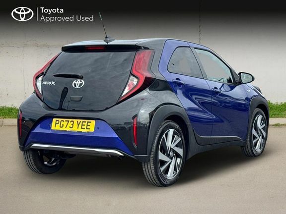 Toyota Aygo X Exclusive Manual PG73YEE Blue #2