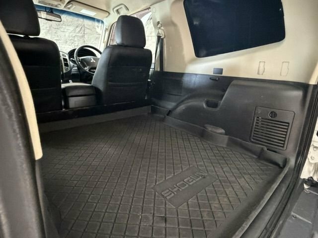Mitsubishi Shogun 4X4 3.2 Di-dc Sg3 4Wd Euro 6 Lwb 201868 Black #21