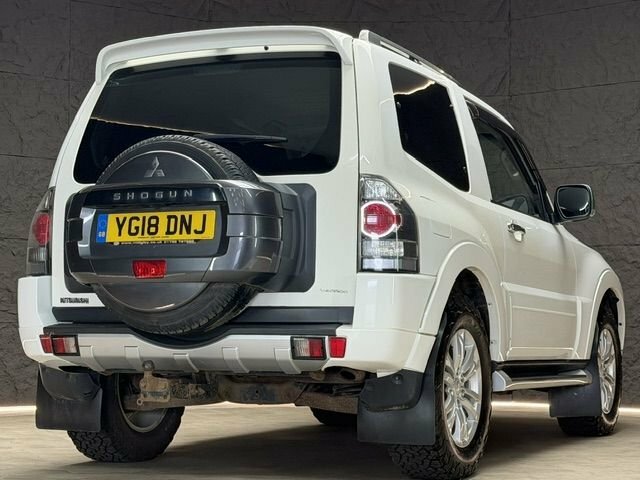 Mitsubishi Shogun 4X4 3.2 Di-dc Sg3 4Wd Euro 6 Lwb 201868 Black #11