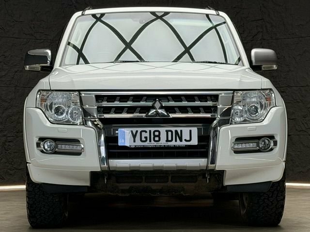 Mitsubishi Shogun Suv White #6