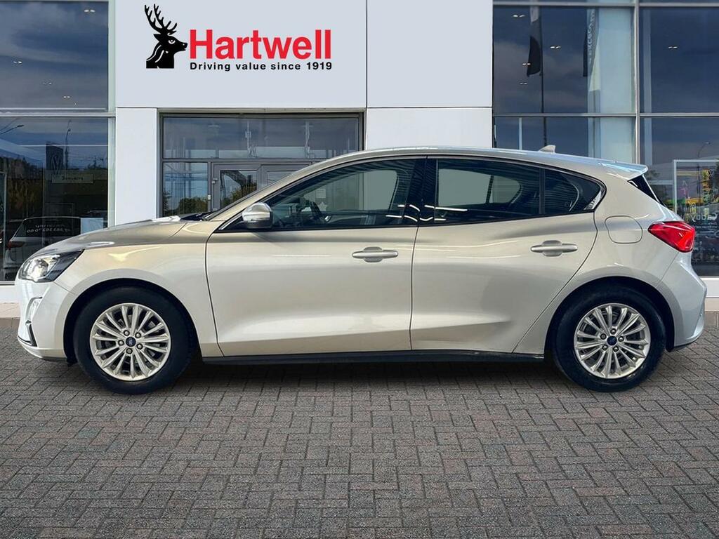 Ford Focus 1.0T Ecoboost Titanium Hatchback Silver #6