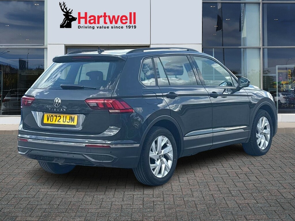 Volkswagen Tiguan 1.5 Tsi Life Suv Euro 6 Ss 1 Grey #3