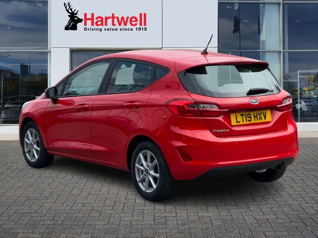 Ford Fiesta 1.1 Ti-vct Zetec Hatchback Euro Red #5