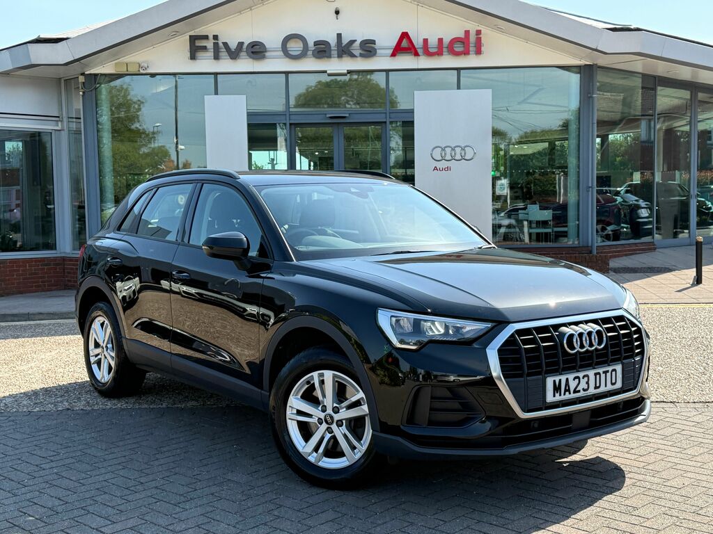 Audi Q3 Technik Black