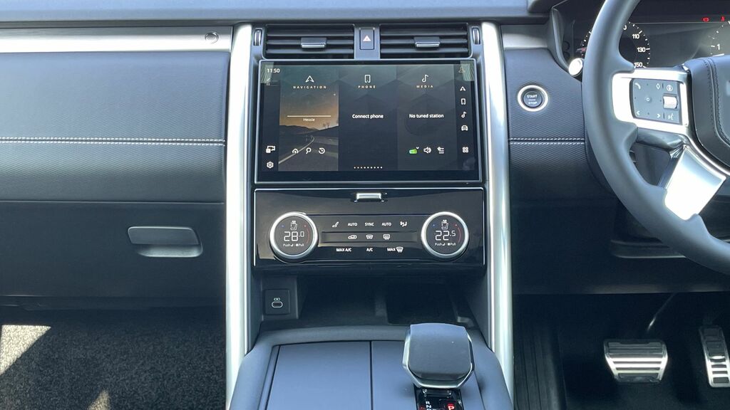 Land Rover Discovery 2026 26 Brand Grey #14
