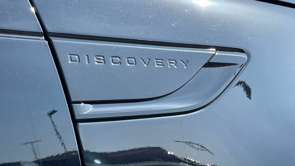 Land Rover Discovery 2026 26 Brand Grey #19