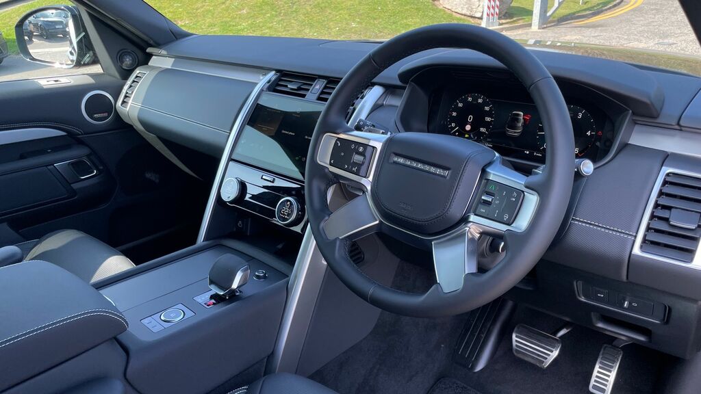 Land Rover Discovery 2026 26 Brand Grey #29