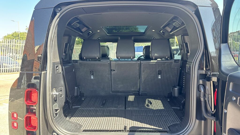 Land Rover Defender 110 2.0 P400e X 110 2022 Green #10
