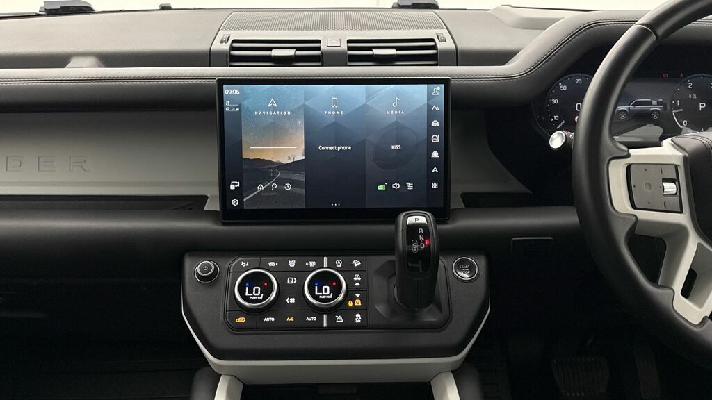 Land Rover Defender 110 3.0 D350 X-dynamic Hse 110 7 Seat Silver #14
