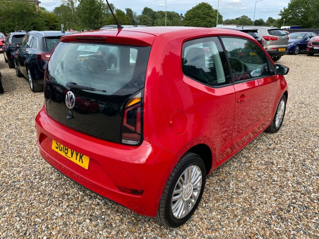 Volkswagen Up 1L Move Up Red #4