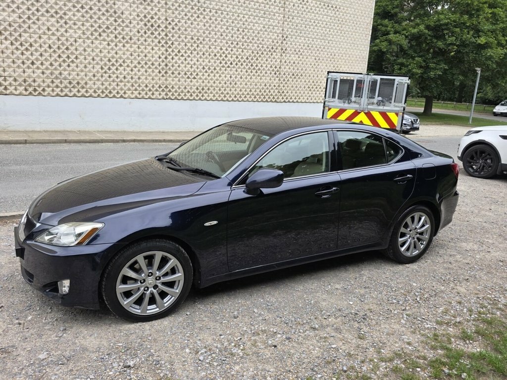 Lexus IS 2.2 220Td Sport Saloon 195 Gkm Black #11
