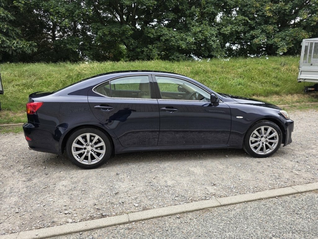 Lexus IS 2.2 220Td Sport Saloon 195 Gkm Black #23