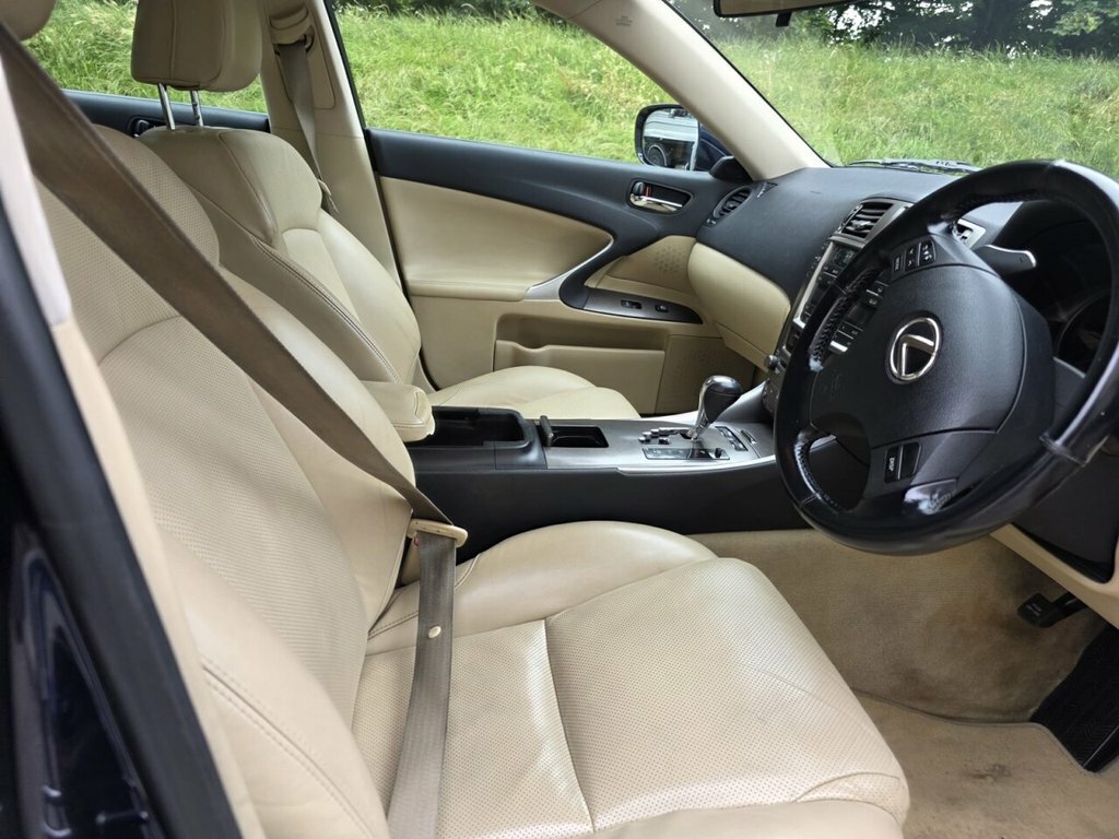 Lexus IS 2.2 220Td Sport Saloon 195 Gkm Black #72