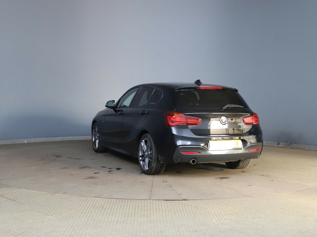 BMW 1 Series 1.5 118I M Sport Shadow Edition 5-Door Black #3