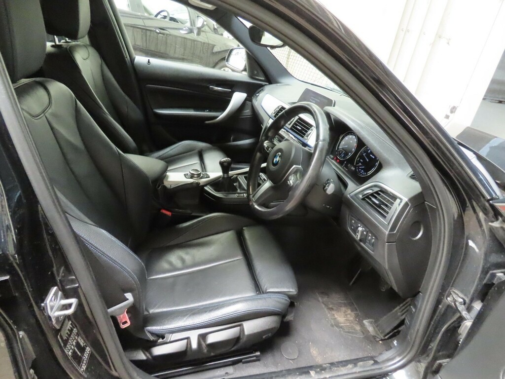 BMW 1 Series 1.5 118I M Sport Shadow Edition 5-Door Black #6