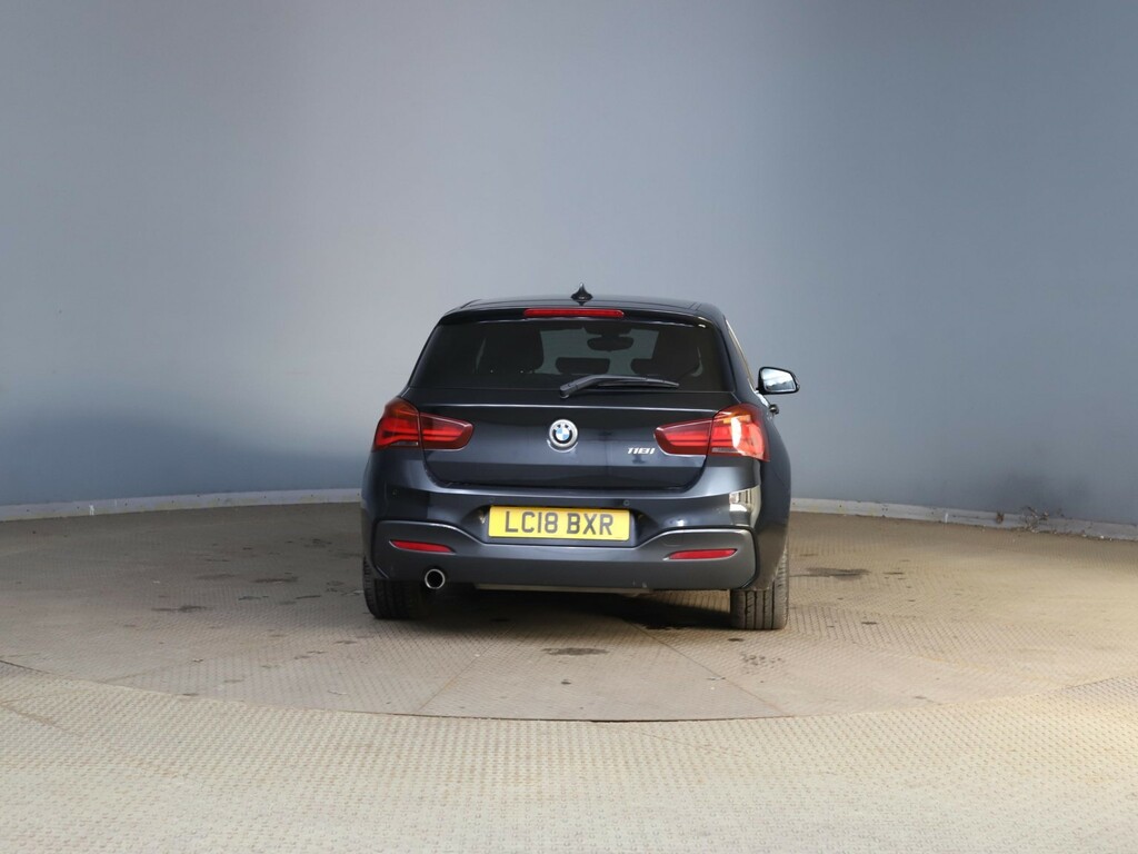 BMW 1 Series 1.5 118I M Sport Shadow Edition 5-Door Black #4