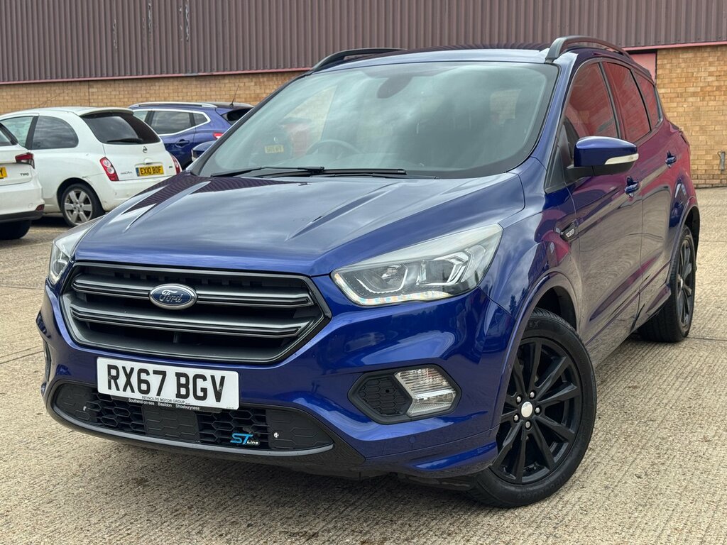 Ford Kuga Home Car Detail