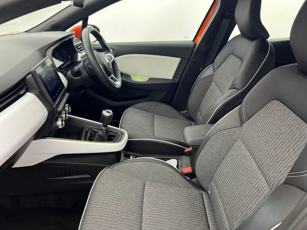 Renault Clio 1.0 Tce Iconic Hatchback Euro 6 Blue #25