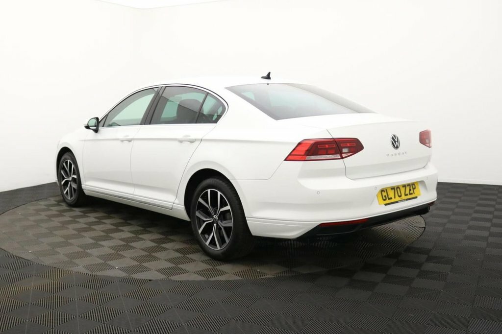 Volkswagen Passat 1.5L Sel White #6