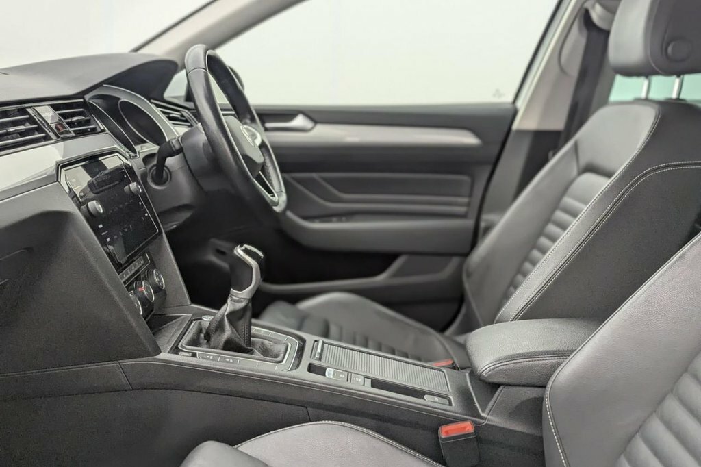 Volkswagen Passat 2.0 Tdi Evo Se Nav Dsg Euro 6 Ss Grey #23