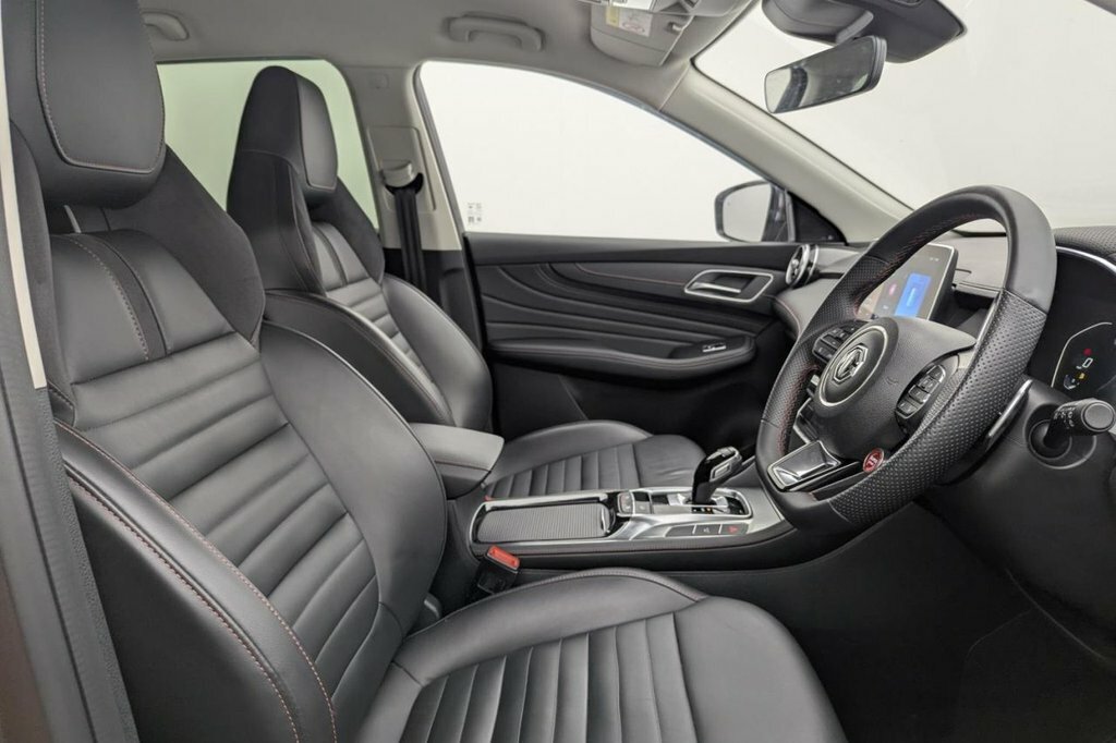 MG HS 1.5L Trophy Grey #3