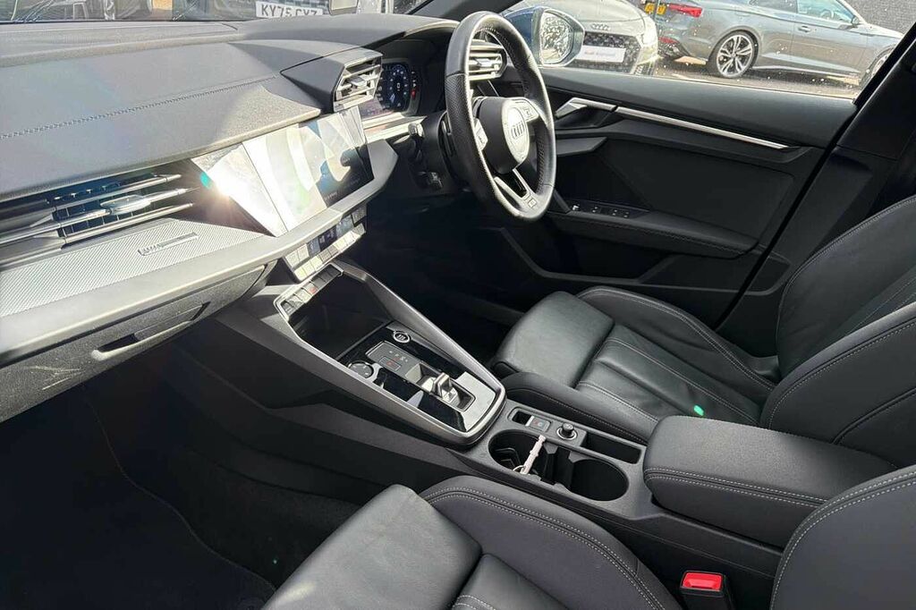 Audi A3 S Line 35 Tfsi 150 Ps S Tronic GJ23OKV Blue #2