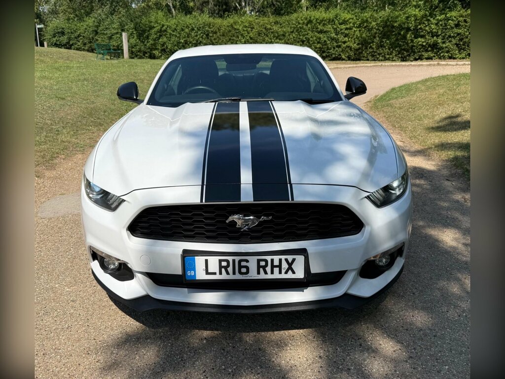 Ford Mustang 2.3T Ecoboost Fastback Euro 6 White #2
