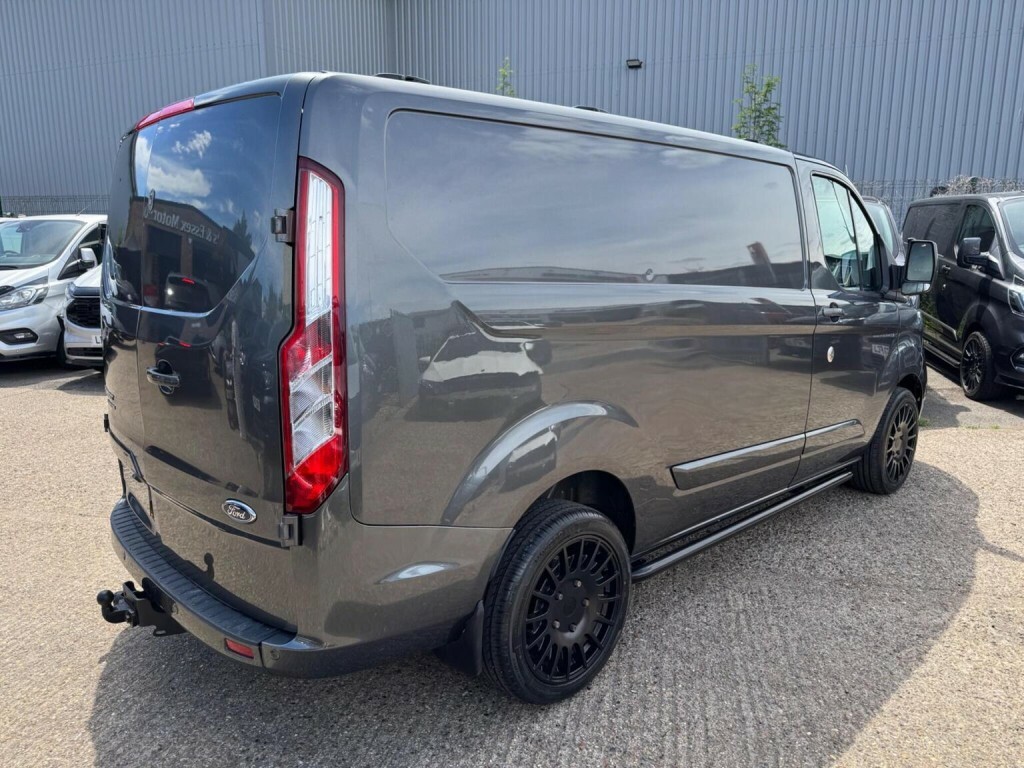 Ford Transit Custom Custom 300 Limited L2 Lwb Fwd 2.0 Ecoblue 136Ps Lo  #25