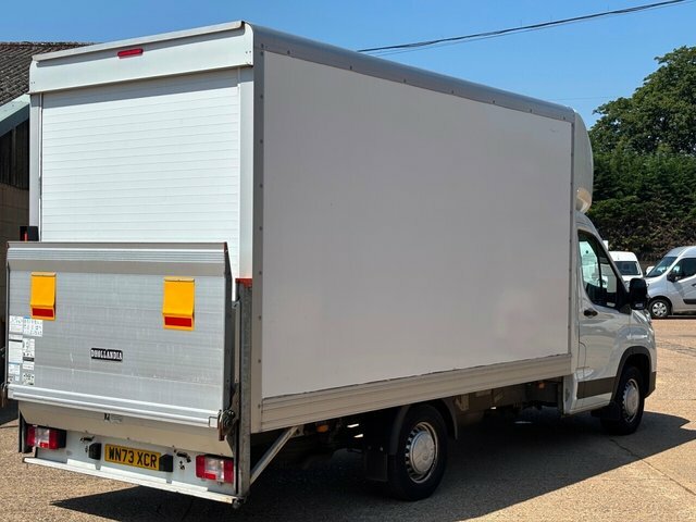 Maxus Deliver 9 2.0 D20 Luton Tail Lift Rwd L4 White #4