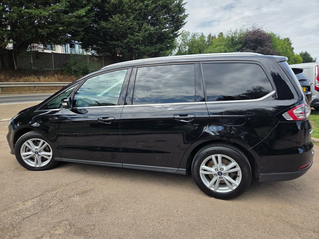 Ford Galaxy 2.0 Ecoblue Titanium EO21AOG Black #3