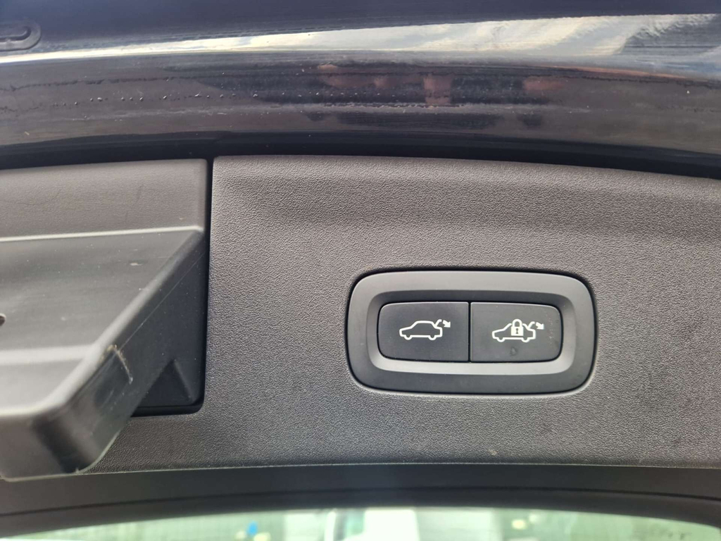 Polestar 2 Polestar Polestar 2 Ev Fwd Black #22