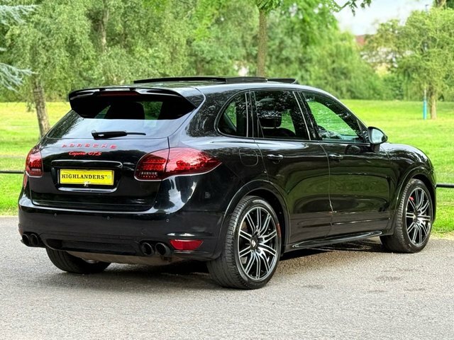 Porsche Cayenne 2014 4.8 Gts Panoramic Sunroof Bose Sound Camera H Black #4