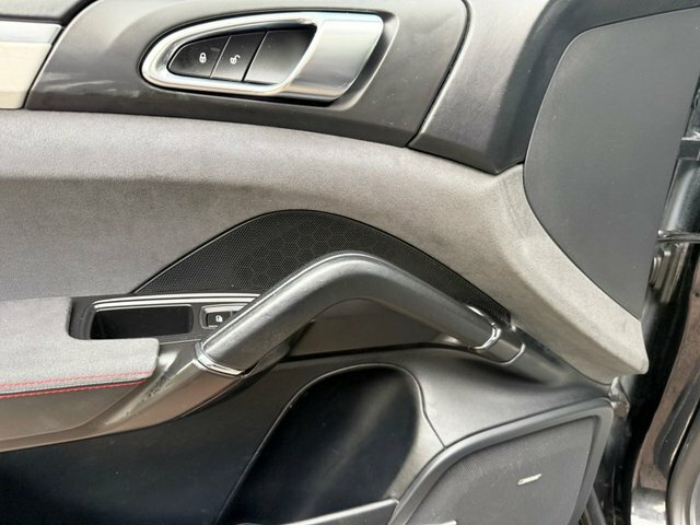 Porsche Cayenne 3.0 V6 E-hybrid S, Pan Roofair Suspension Black #55