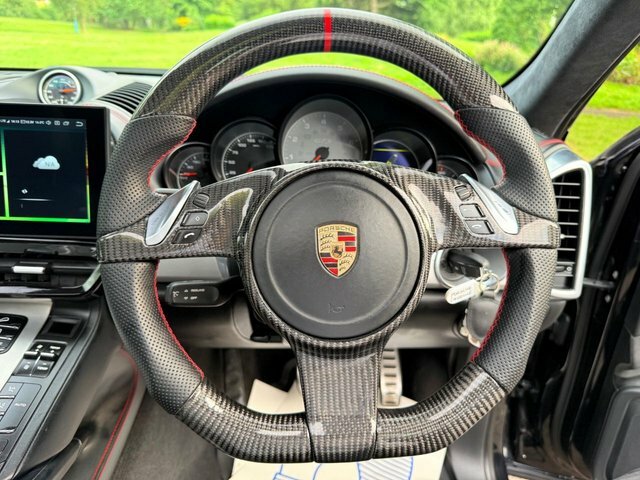 Porsche Cayenne 3.0 V6 E-hybrid S, Pan Roofair Suspension Black #30