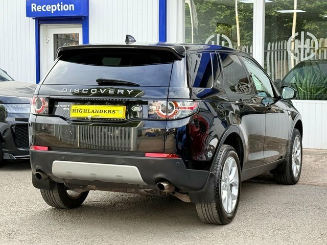 Land Rover Discovery Sport 2017 2.0 Td4 Hse Panoramic Roof Sat Nav Camera Hea Black #3