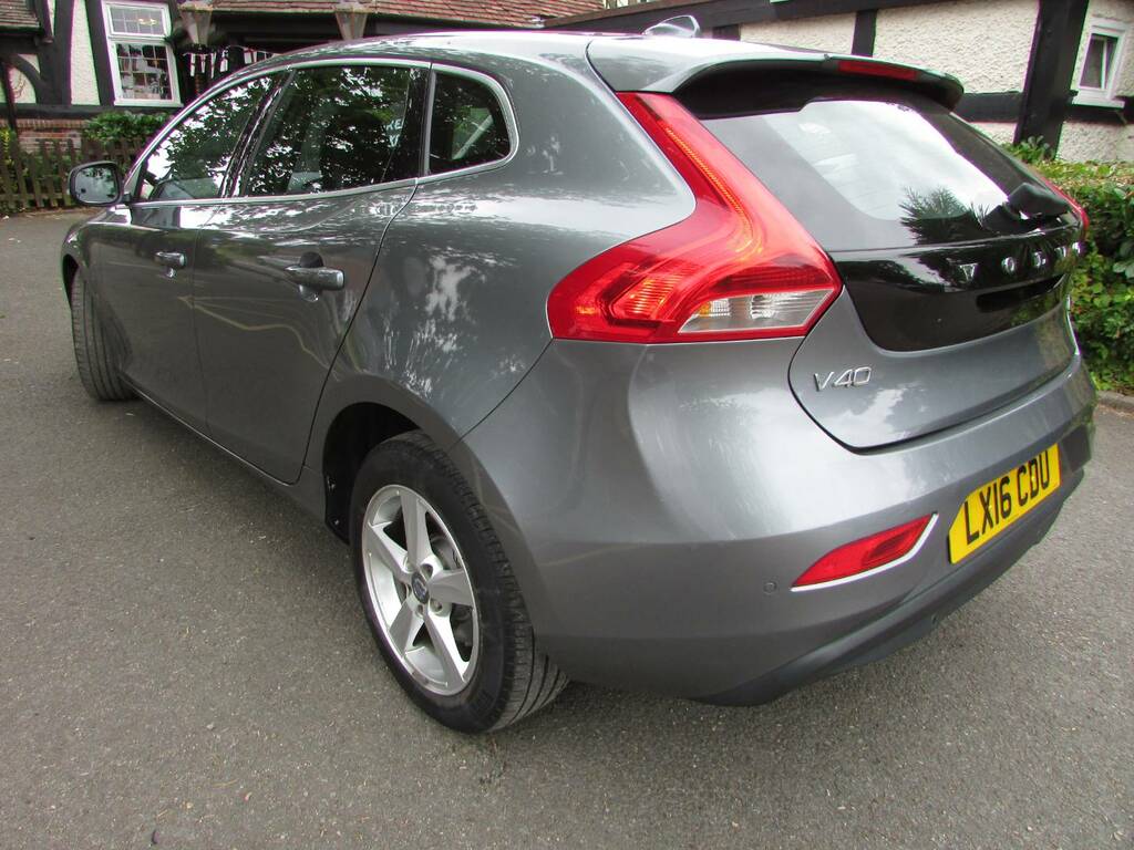 Volvo V40 T2 122 Se Grey #4