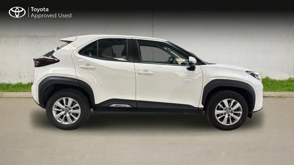 Toyota Yaris Cross Icon Fwd EF72PLU White #2