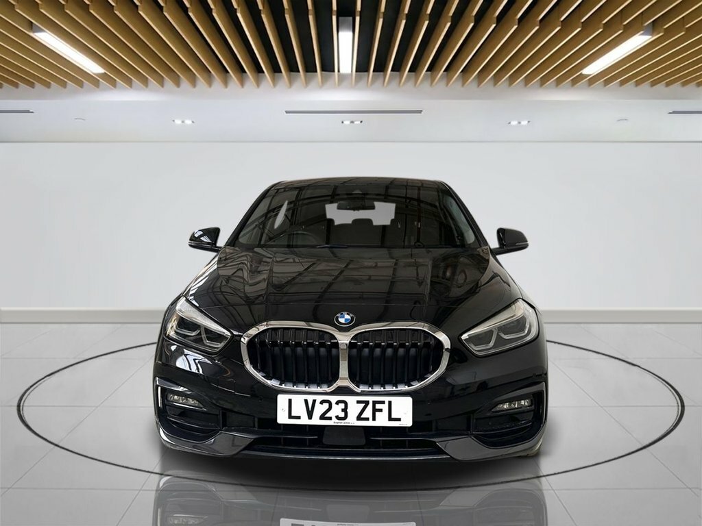 BMW 1 Series 1.5L Sport LV23ZFL Black #2
