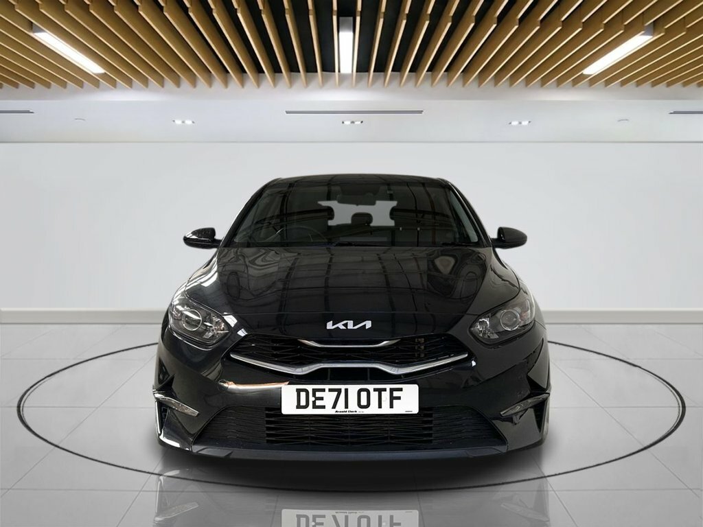 Kia Ceed 1L 2 Black #2
